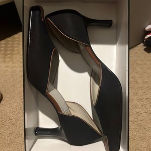 Talbots heels  NEW!  9.5M